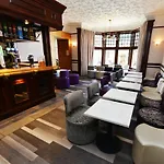Glynhill Hotel & Spa Near Glasgow Airport 